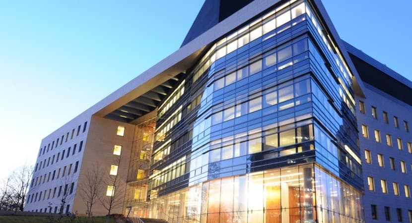 Data analytics dashboard for energy usage